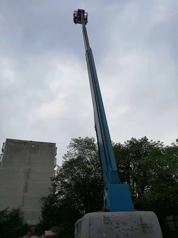 绵阳直臂车租赁多少钱一天